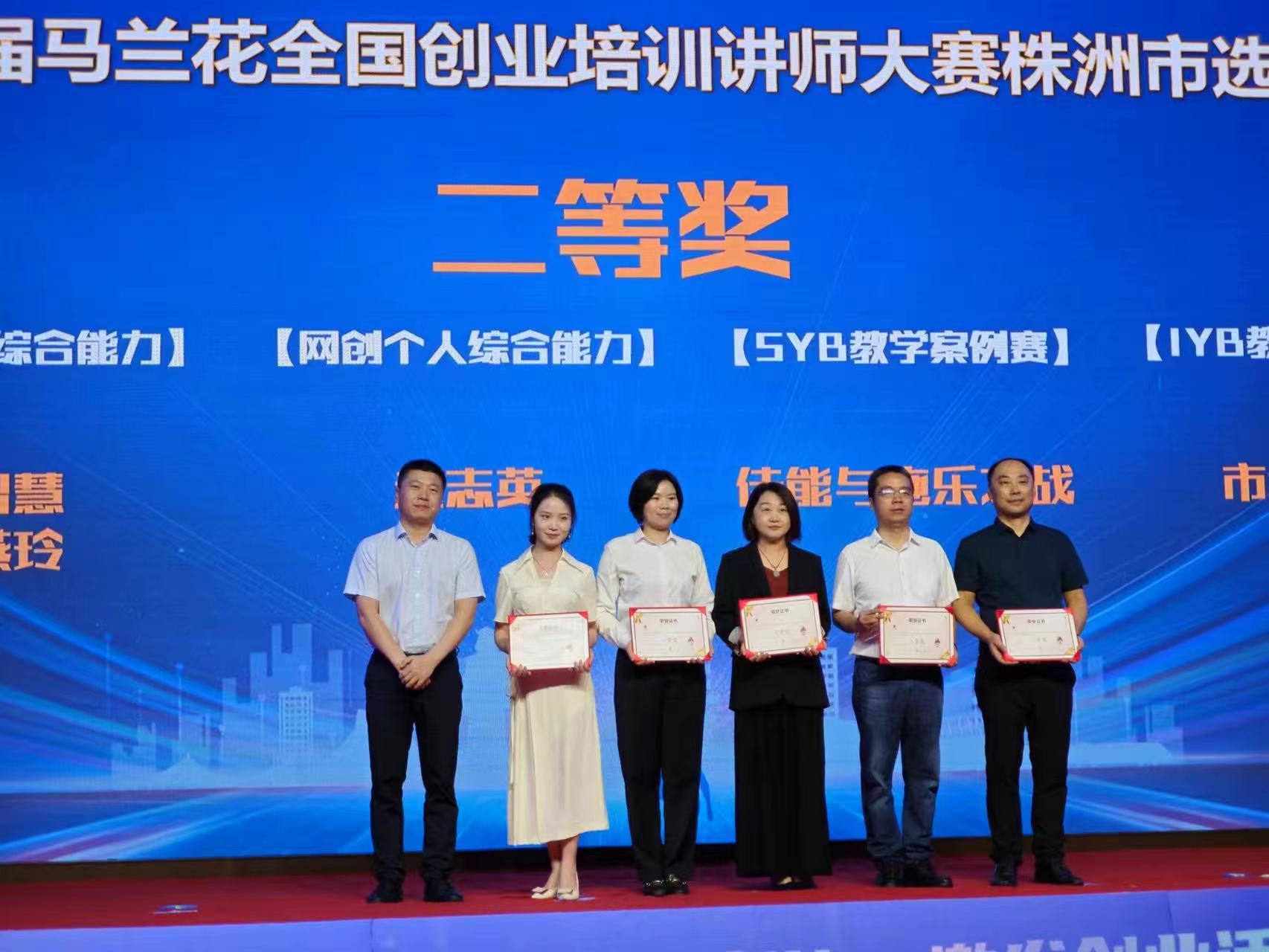febdb0b2b2927eb46ced8f48e5bcd81.jpg