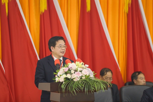 谢 谢